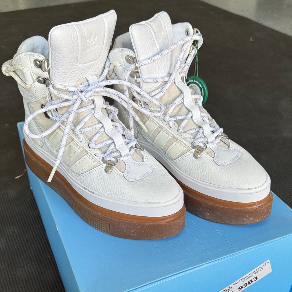 IVY PARK Adidas White Ankle Boots
